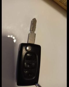 2007 Peugeot Transponder Key